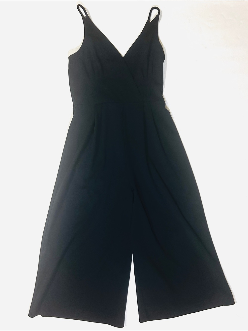 Deep Navy Wide-Leg V-Neck Jumpsuit NWT size 2